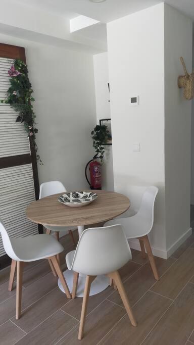 Apartamento Laurana Santander Esterno foto
