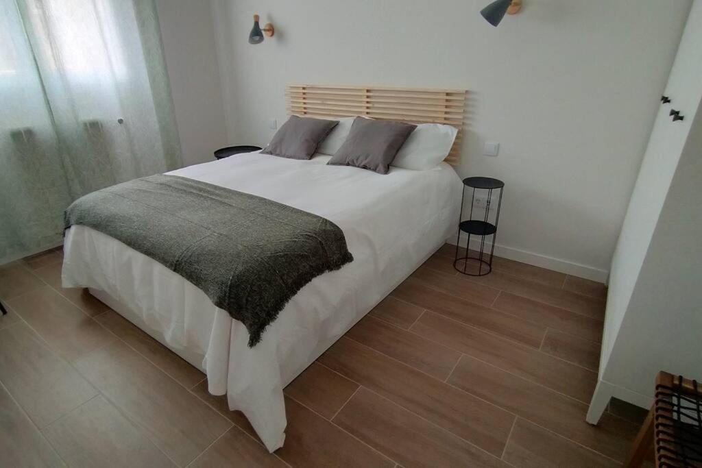 Apartamento Laurana Santander Esterno foto